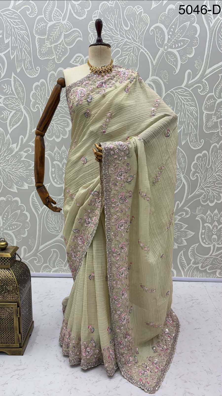  Extraordinary with Beautiful Color made of Premium Pure Bamburg fabric Wedding Saree wholesale in surat 5046